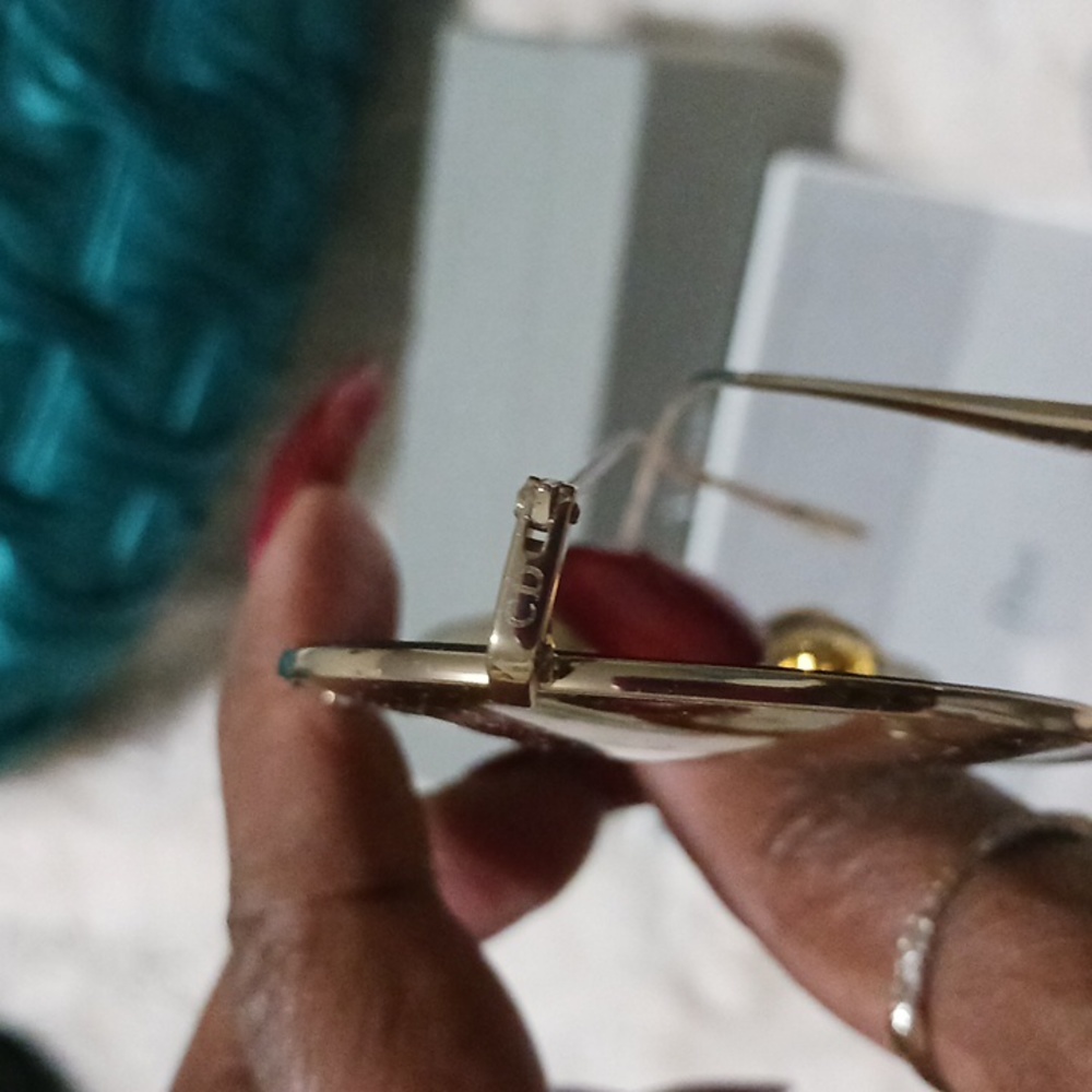 Dior Sunglasses - Picture 2 of 4